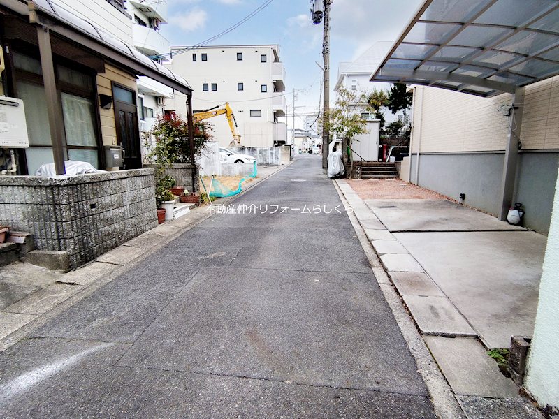 現地写真（前面道路含む現地写真）