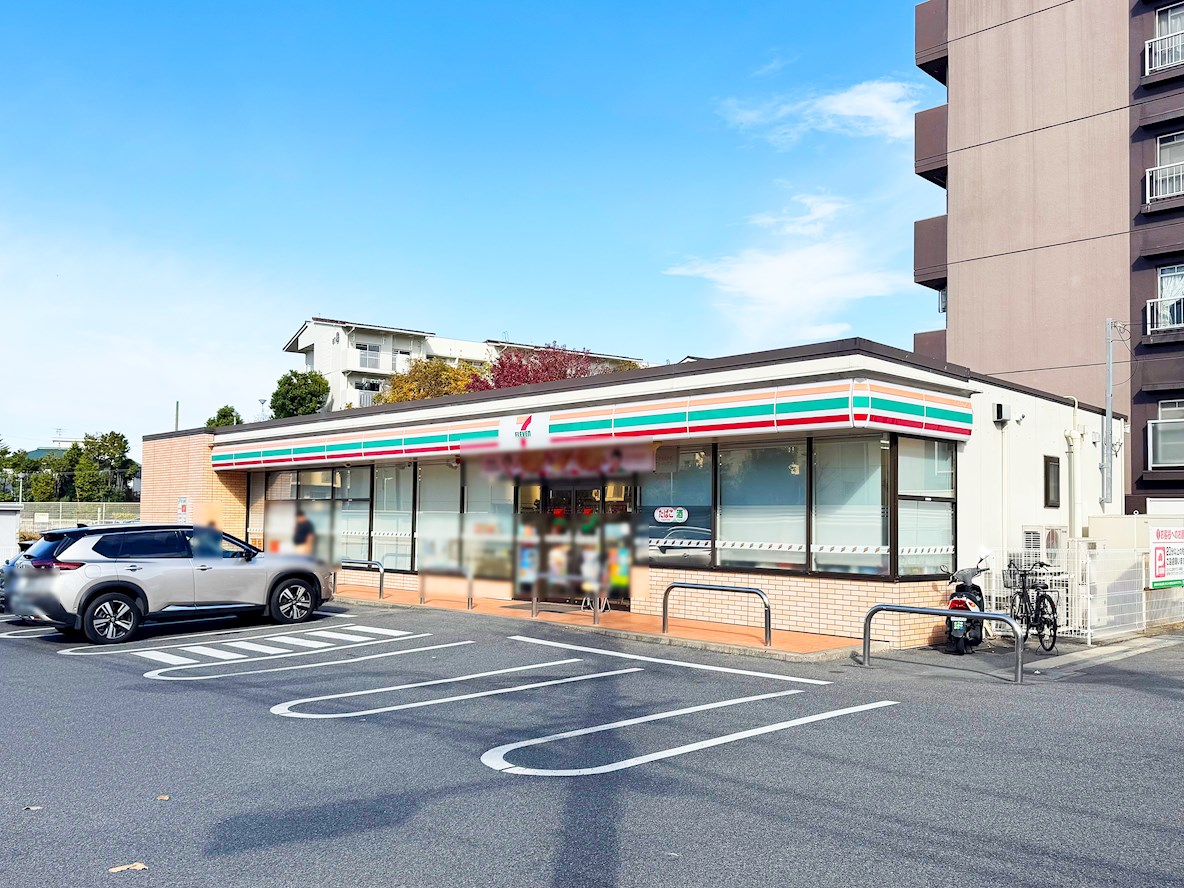 セブンイレブン　名古屋一つ山1丁目店