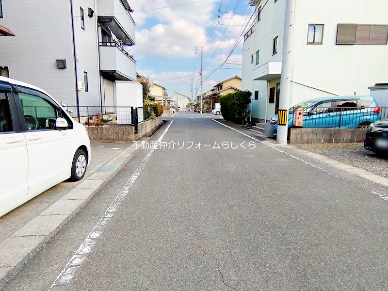 現地写真（前面道路含む現地写真）