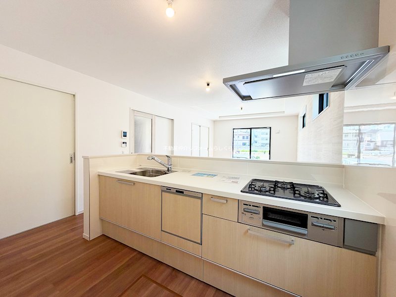 内観写真（キッチン）