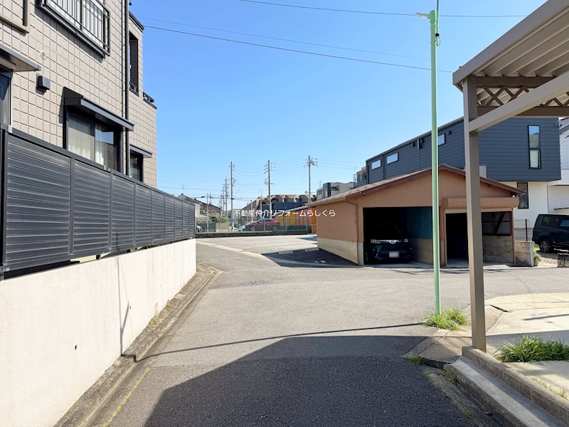 現地写真（前面道路含む現地写真）