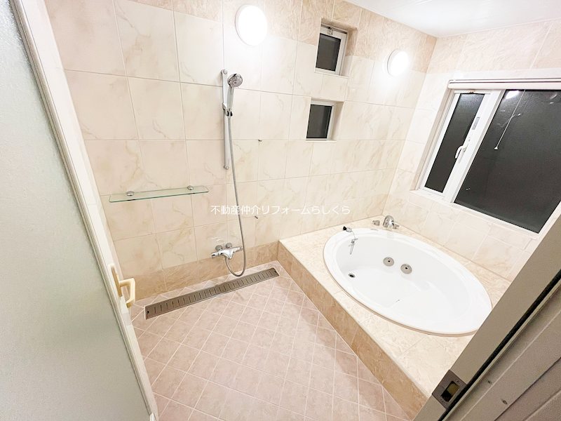 内観写真（浴室）