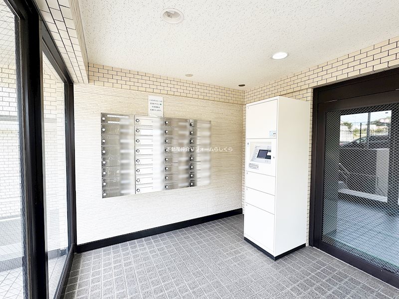 共用部写真（エントランス）