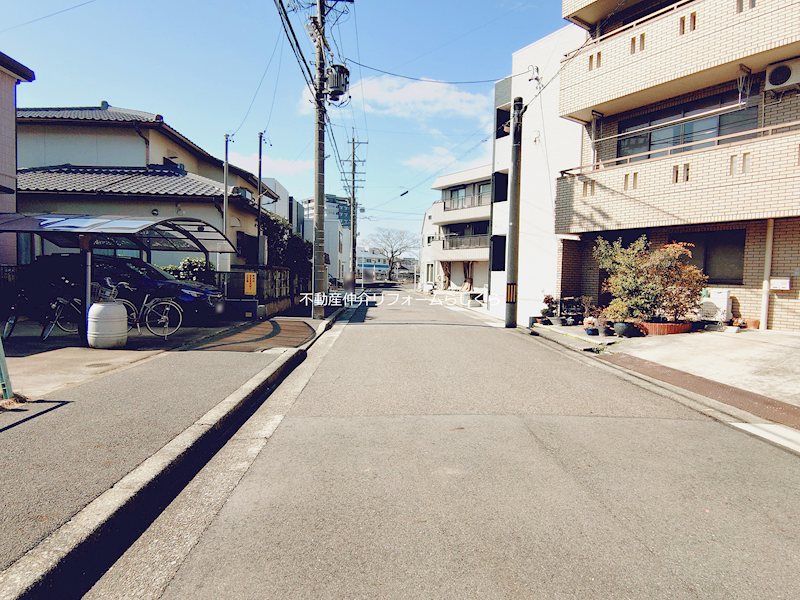 現地写真（前面道路含む現地写真）