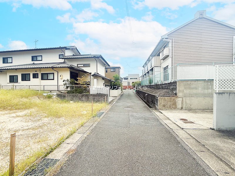 現地写真（前面道路含む現地写真）