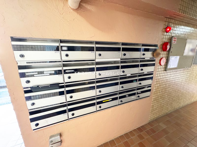 共用部写真（エントランス）