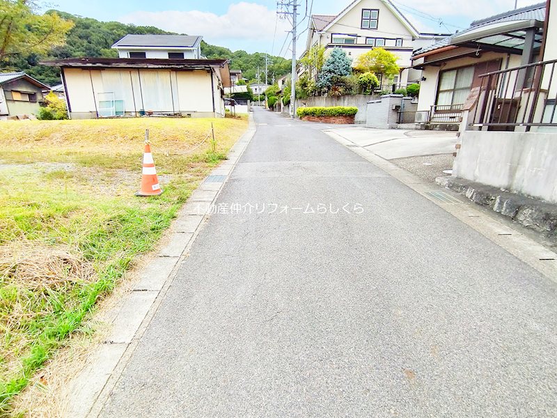 現地写真（前面道路含む現地写真）