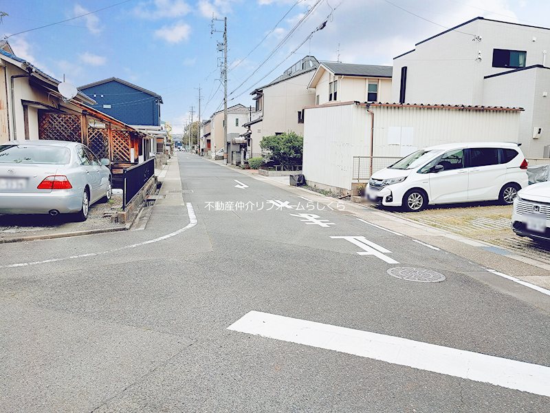 現地写真（前面道路含む現地写真）