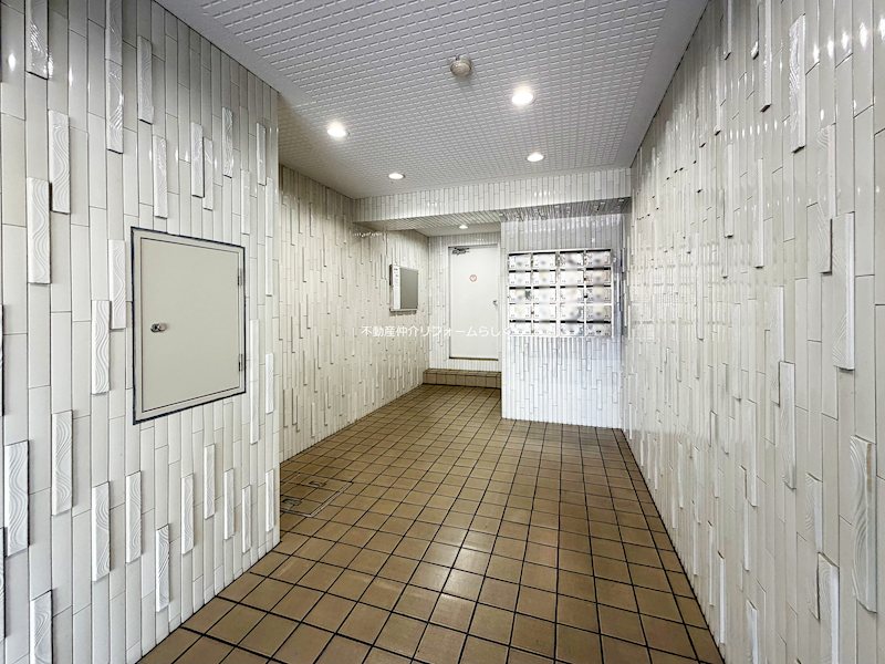 共用部写真（エントランス）