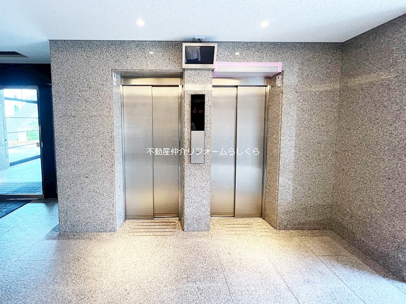 共用部写真（エントランス）