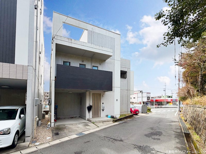 名古屋市天白区境根町 中古一戸建て