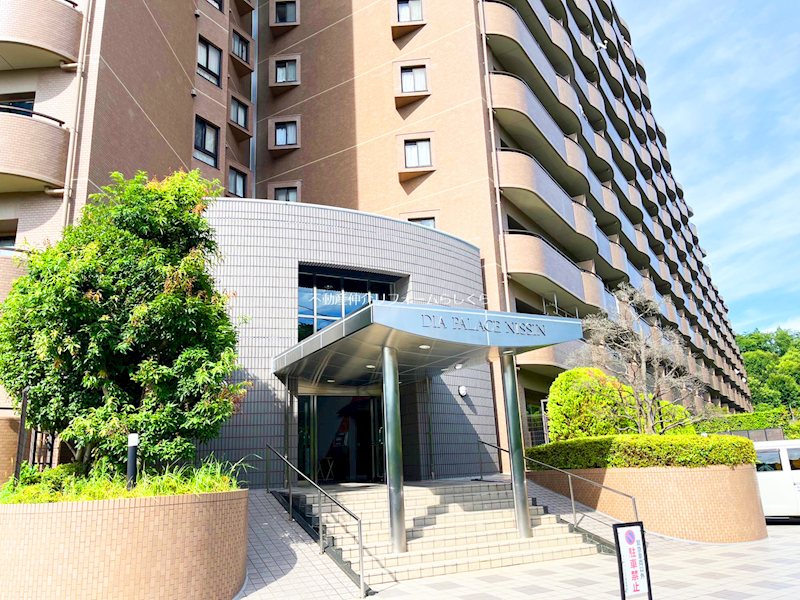 共用部写真（エントランス）