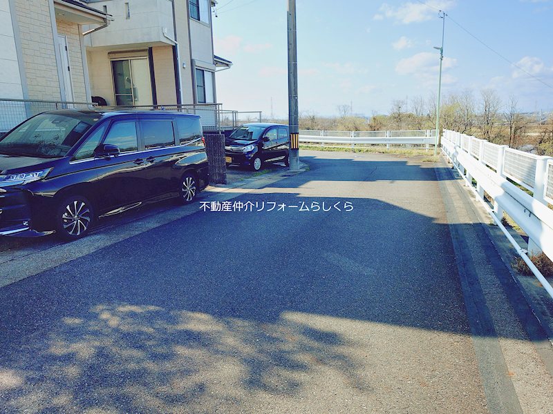 現地写真（前面道路含む現地写真）