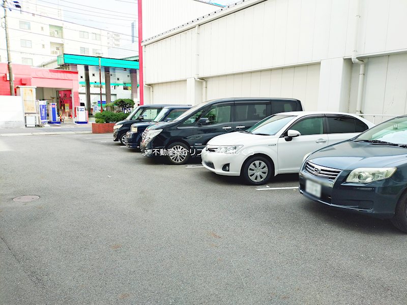 共用部写真（駐車場）