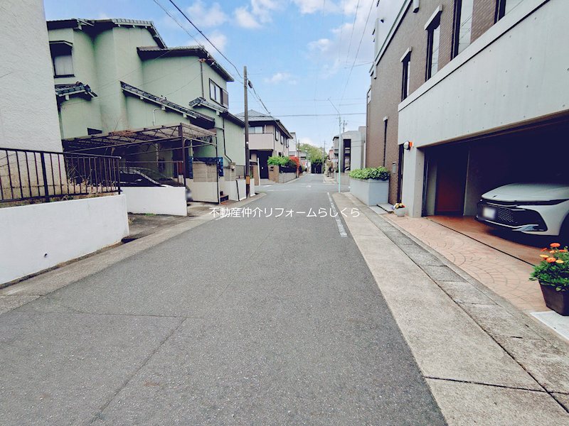 現地写真（前面道路含む現地写真）