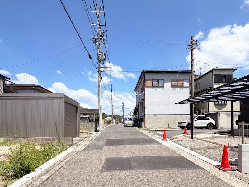 現地写真（前面道路含む現地写真）