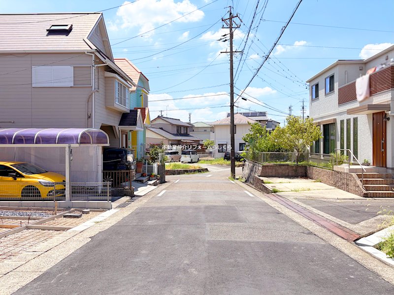現地写真（前面道路含む現地写真）