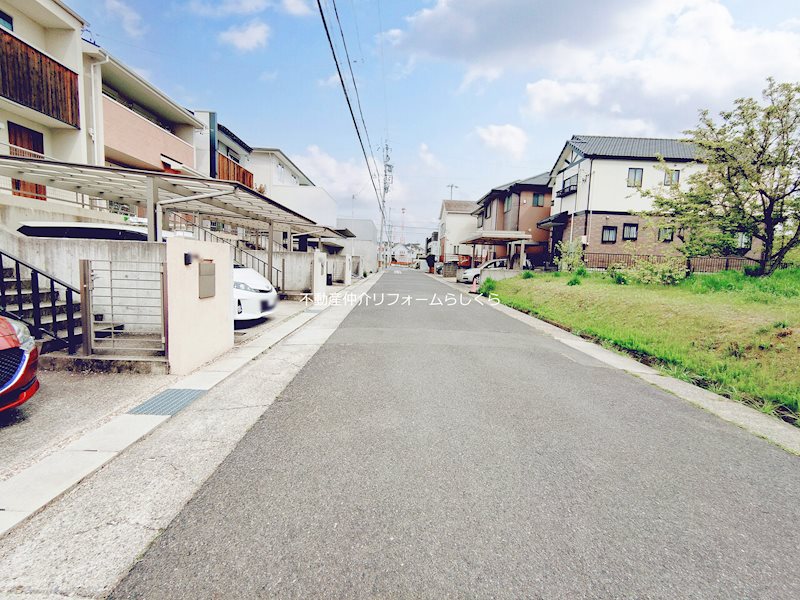 現地写真（前面道路含む現地写真）