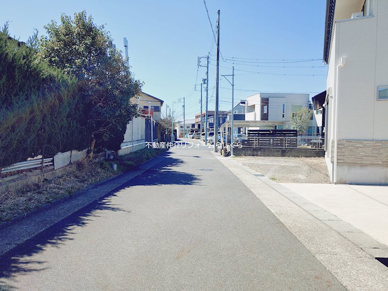現地写真（前面道路含む現地写真）