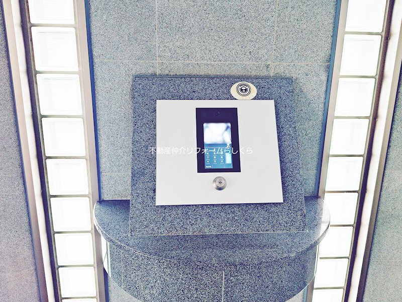 共用部写真（エントランス）