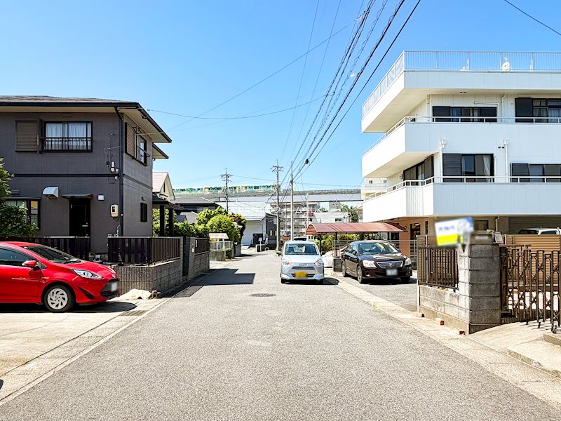 現地写真（前面道路含む現地写真）