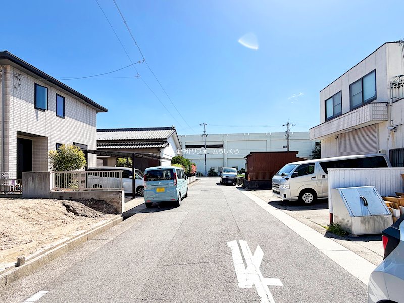 現地写真（前面道路含む現地写真）