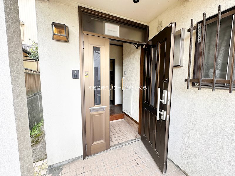 現地写真（玄関）