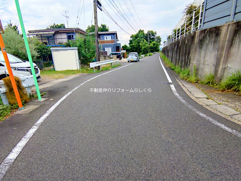 現地写真（前面道路含む現地写真）