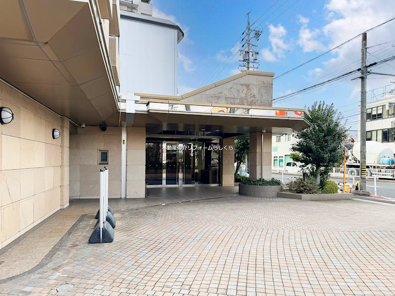 共用部写真（エントランス）