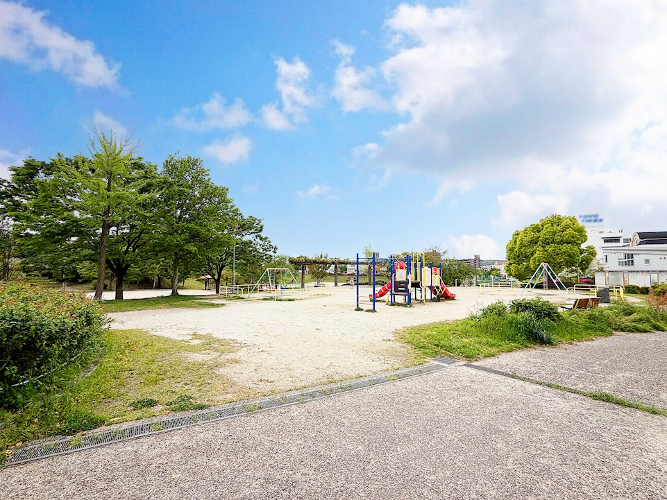 植田中央公園
