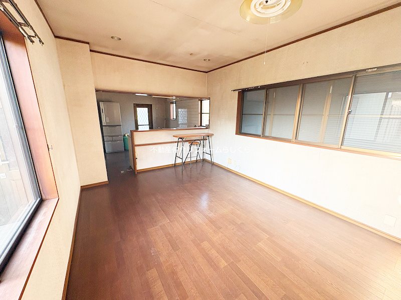 内観写真（リビング）