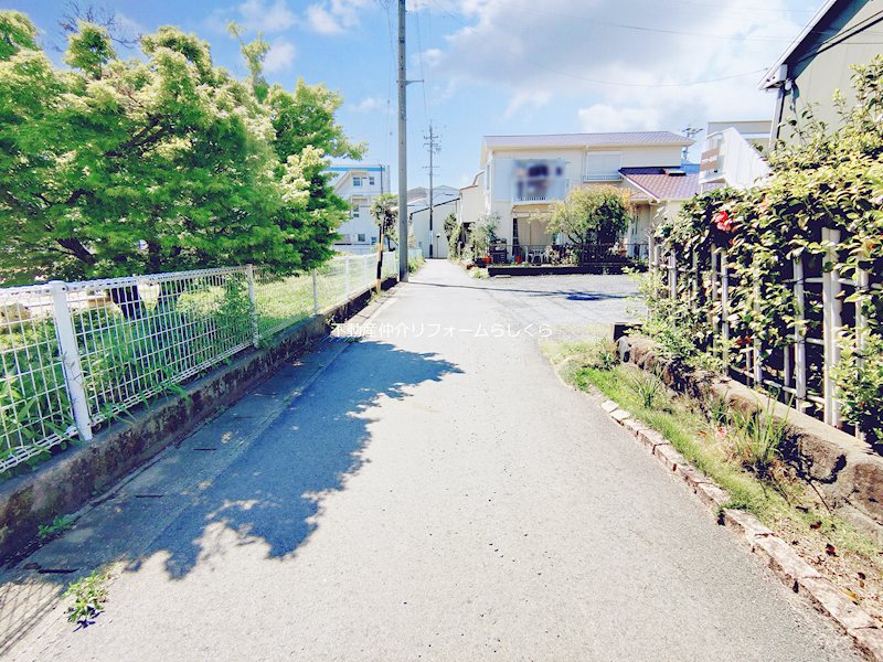 現地写真（前面道路含む現地写真）