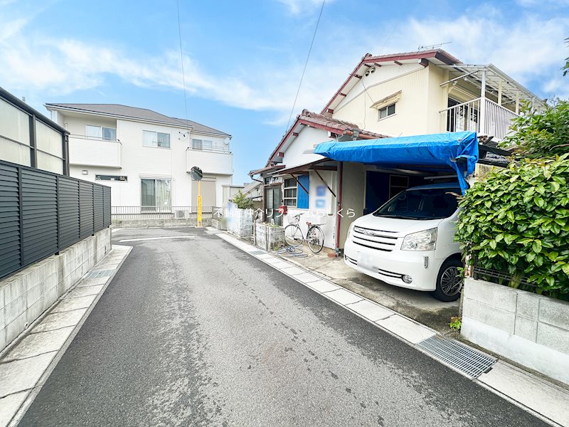 現地写真（前面道路含む現地写真）