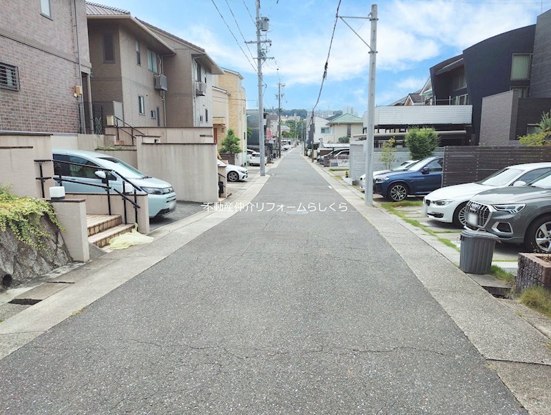 現地写真（前面道路含む現地写真）