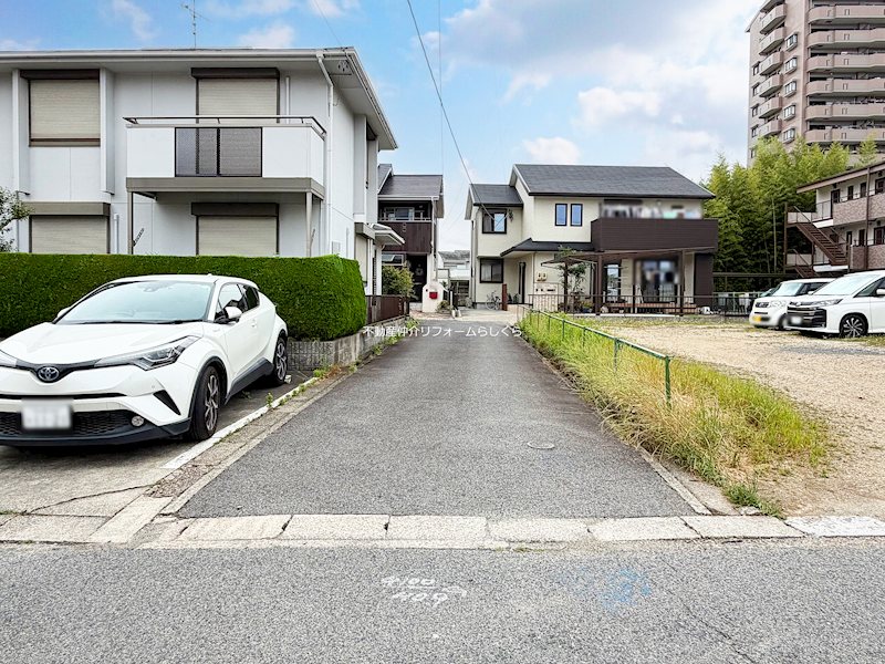 現地写真（前面道路含む現地写真）
