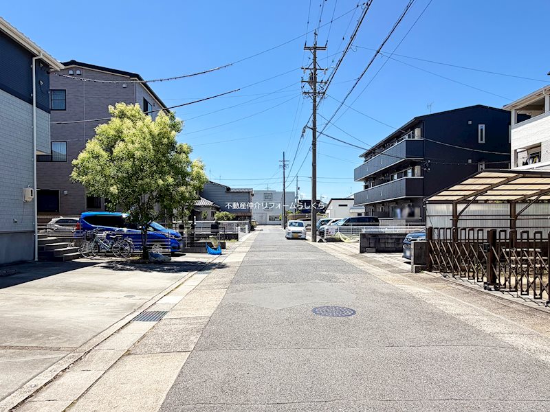 現地写真（前面道路含む現地写真）