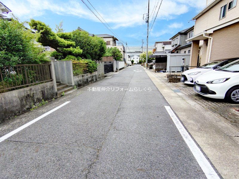 現地写真（前面道路含む現地写真）