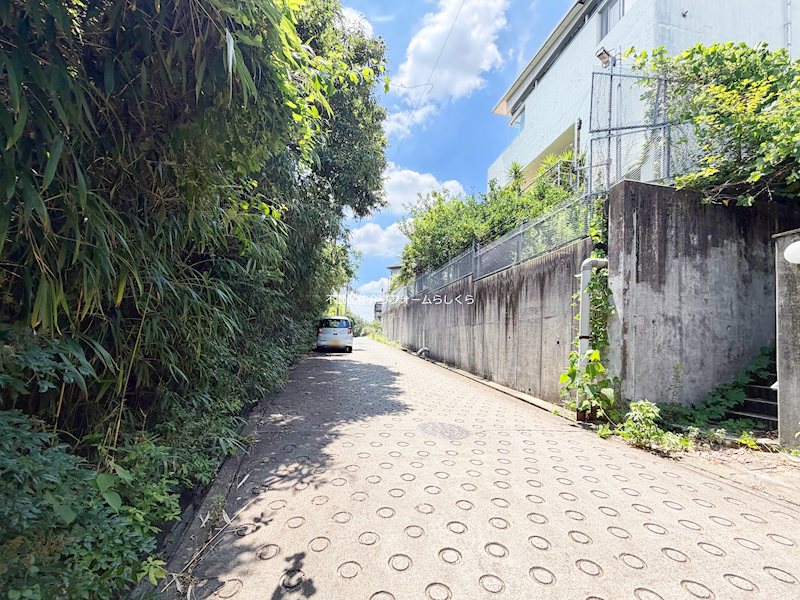 現地写真（前面道路含む現地写真）