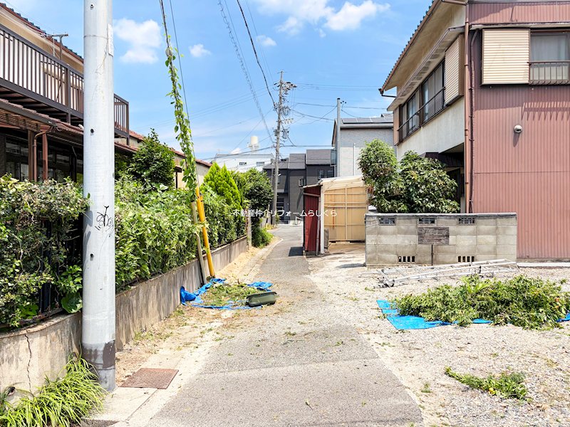 現地写真（前面道路含む現地写真）