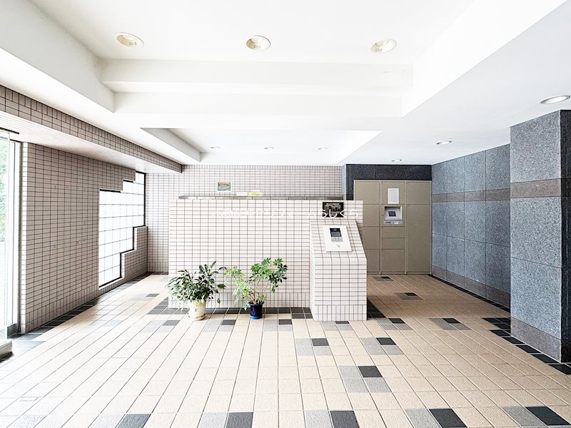 共用部写真（エントランス）