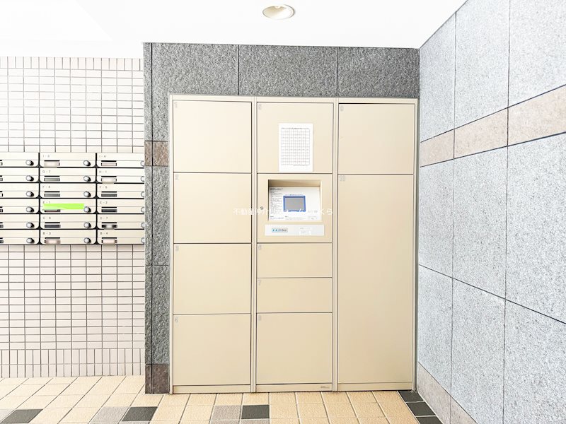 共用部写真（エントランス）