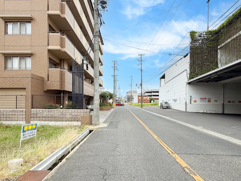 現地写真（前面道路含む現地写真）