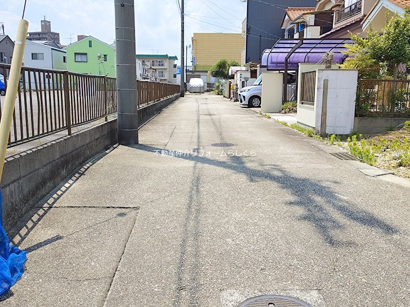 現地写真（前面道路含む現地写真）