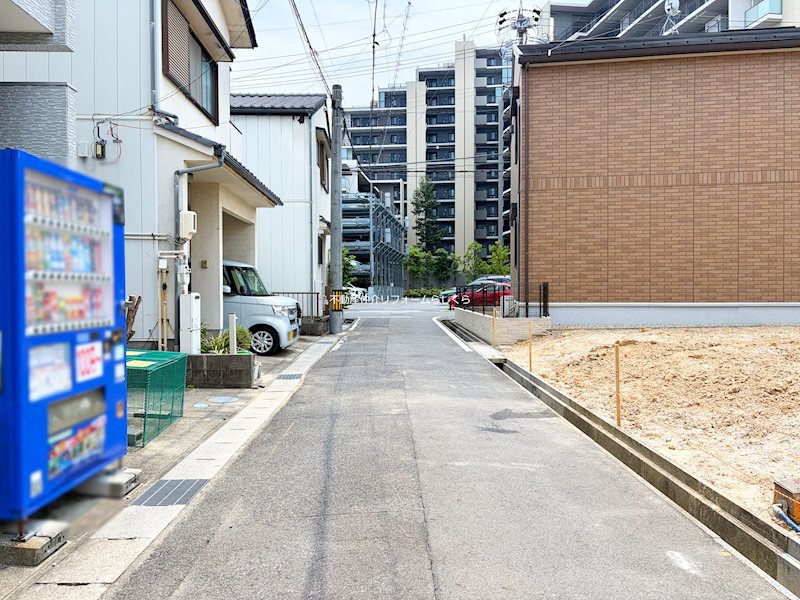 現地写真（前面道路含む現地写真）