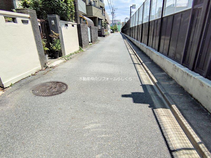 現地写真（前面道路含む現地写真）