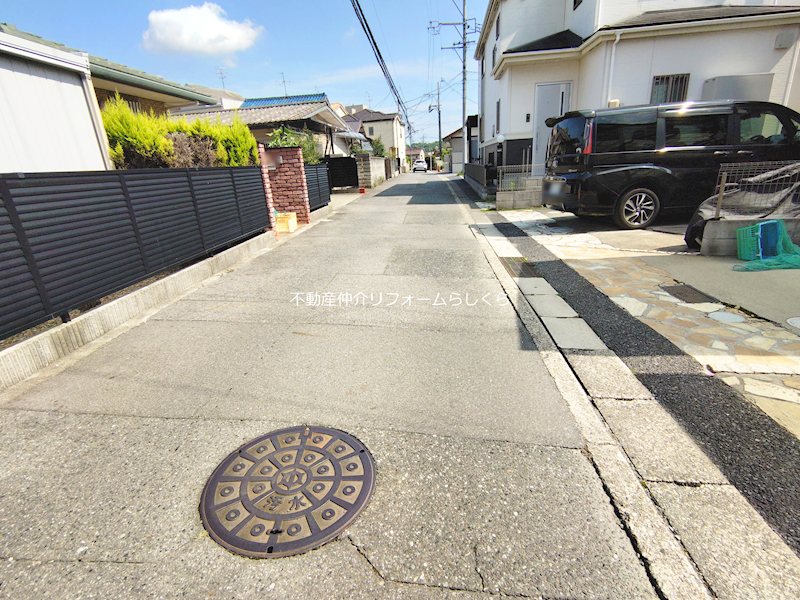 現地写真（前面道路含む現地写真）