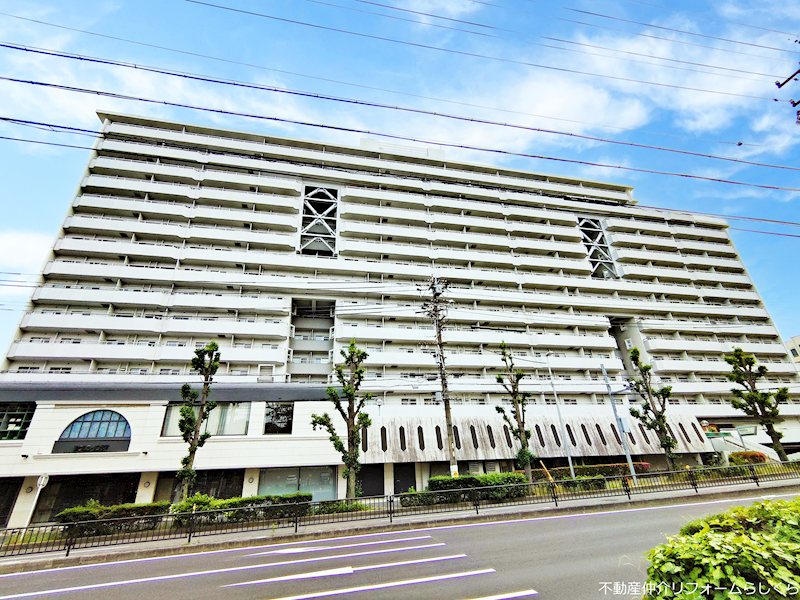 虹ヶ丘マンション本館