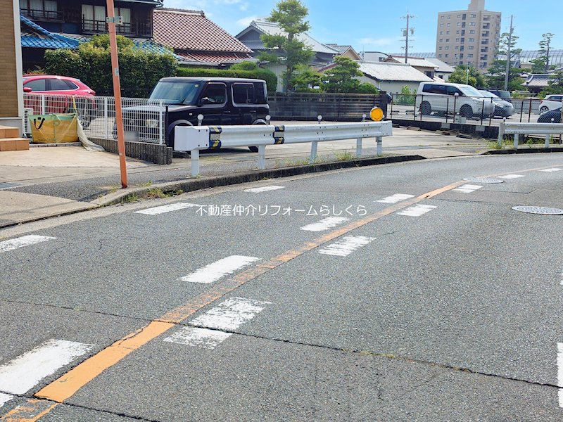 現地写真（前面道路含む現地写真）