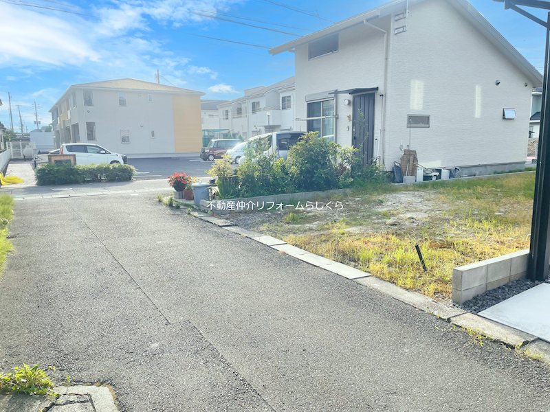 現地写真（前面道路含む現地写真）