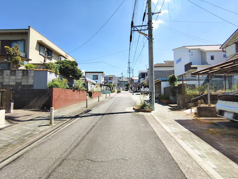 現地写真（前面道路含む現地写真）